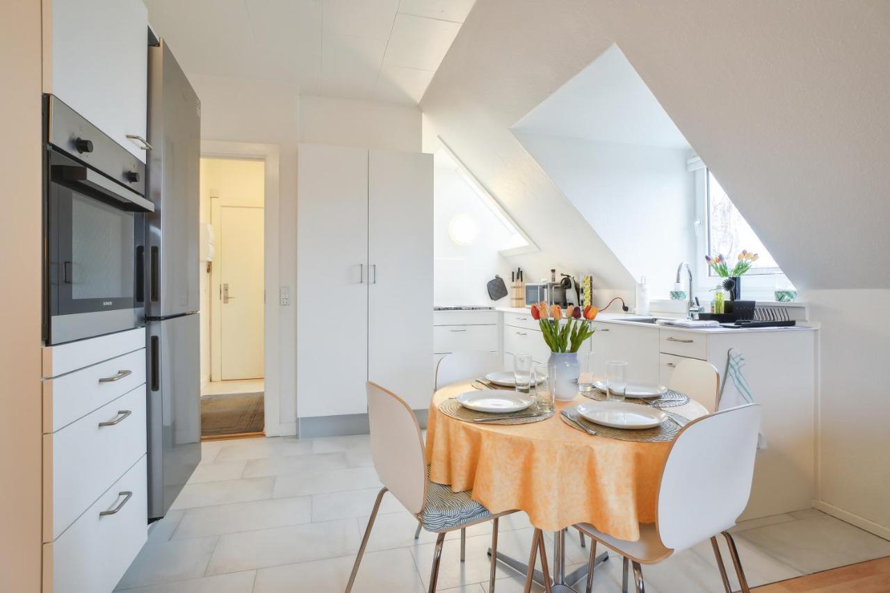 Lovely Top Floor Apart Copenhagen Near Airport, Metro And The Beach Exterior foto