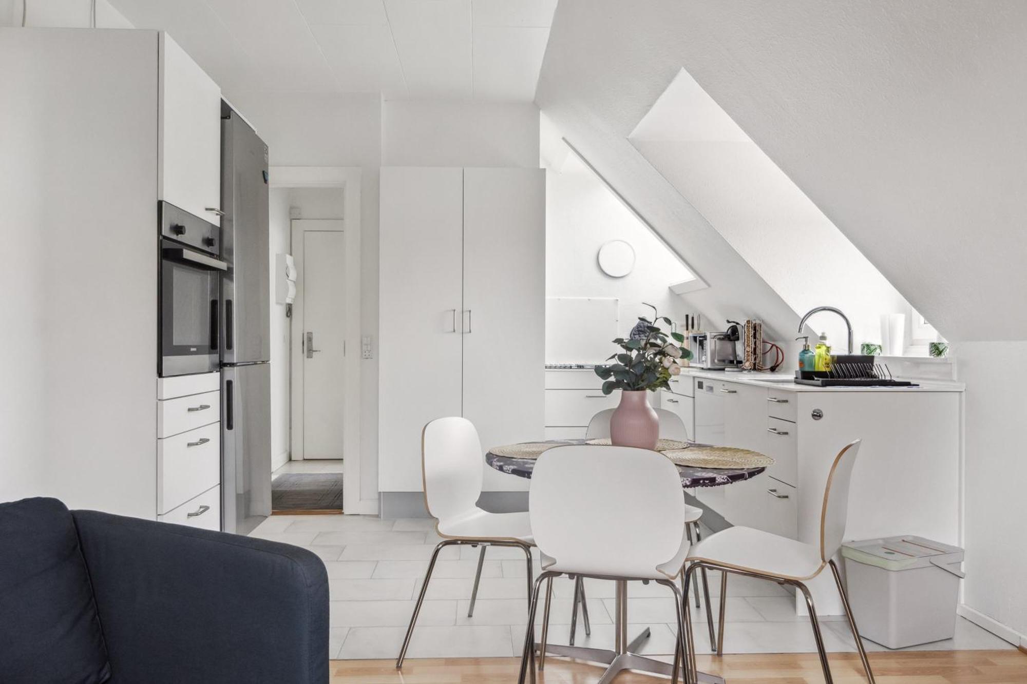 Lovely Top Floor Apart Copenhagen Near Airport, Metro And The Beach Exterior foto